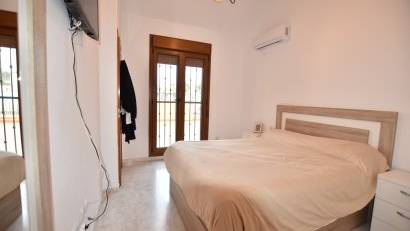 Resale - Townhouse -
Algorfa