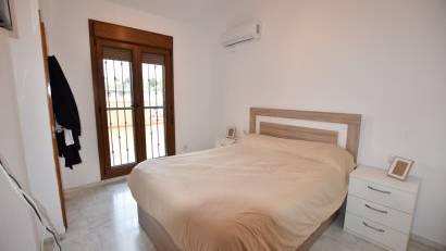 Resale - Townhouse -
Algorfa