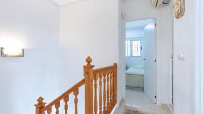 Återförsäljning - Bungalow -
Orihuela Costa - Playa Flamenca