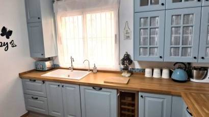 Resale - Villa -
Orihuela Costa