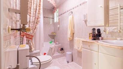 Resale - Villa -
Orihuela Costa