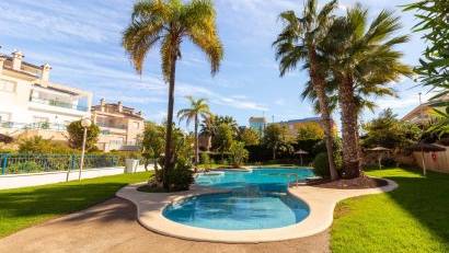 Resale - Apartment -
Pilar de la Horadada