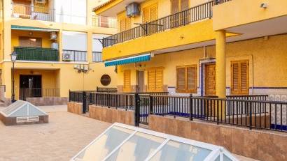 Återförsäljning - Casa de Pueblo -
Torrevieja - La Mata