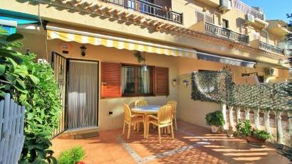 Resale - Townhouse -
Playa Flamenca