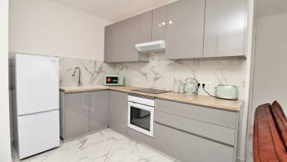 Reventa - Apartment -
Villamartin - Villamartín