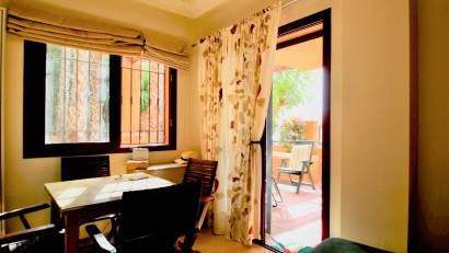 Resale - Apartment -
Villamartin - Villamartín