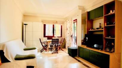 Resale - Apartment -
Villamartin - Villamartín