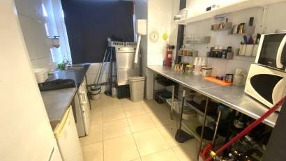 Återförsäljning - Commercial Unit -
Algorfa