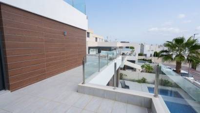 Resale - Villa -
Benijofar