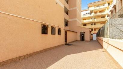 Resale - Apartment -
Torrevieja - La Mata