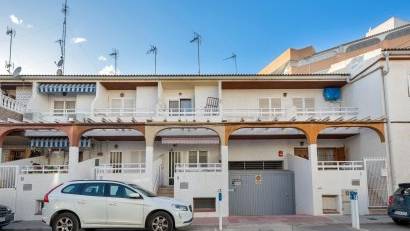 Återförsäljning - Radhus -
Torrevieja - Acequion