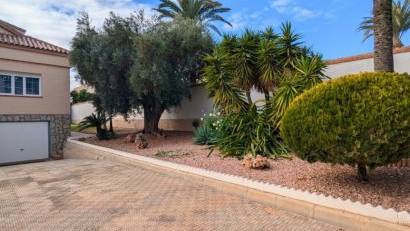 Återförsäljning - Detached villa -
Mil Palmeras