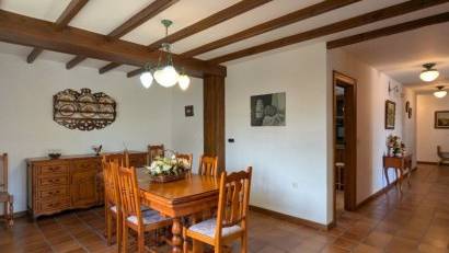 Återförsäljning - Detached villa -
Mil Palmeras