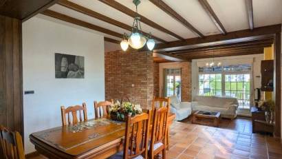 Återförsäljning - Detached villa -
Mil Palmeras