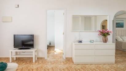 Reventa - Apartamento -
Torrevieja - Los Altos