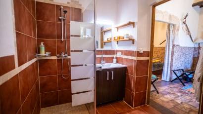 Reventa - Commercial Unit -
Hondón de las Nieves