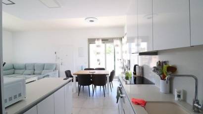 Reventa - Villa -
San Miguel - Urbanizaciones